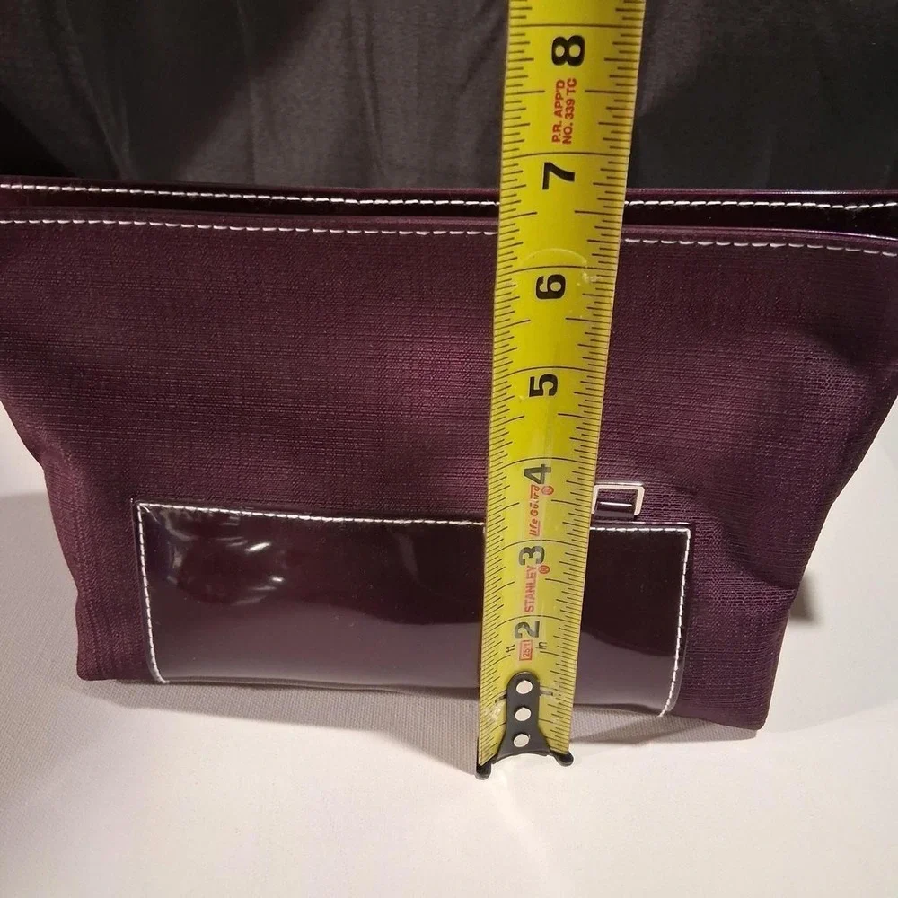 Womens Estee Lauder purple/ cranberry color makeup bag new beautiful color